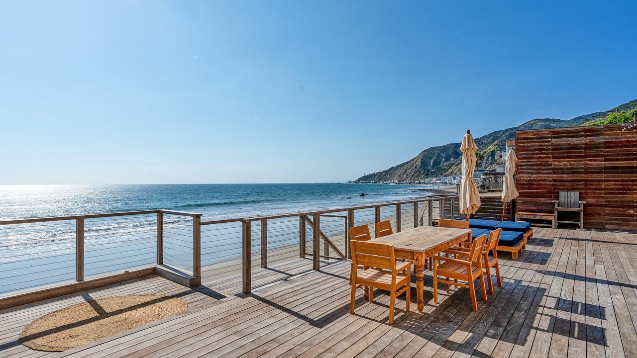 Photo of Outdoor in Eastern Malibu