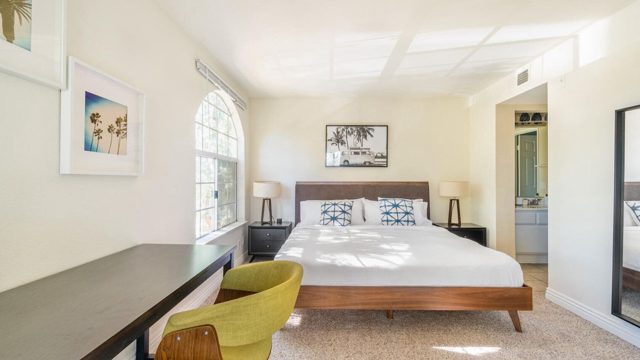Photo of Bedroom in Oak Park
