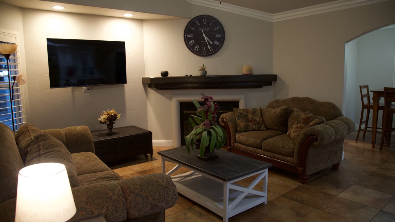 Photo of Livingroom in Vista