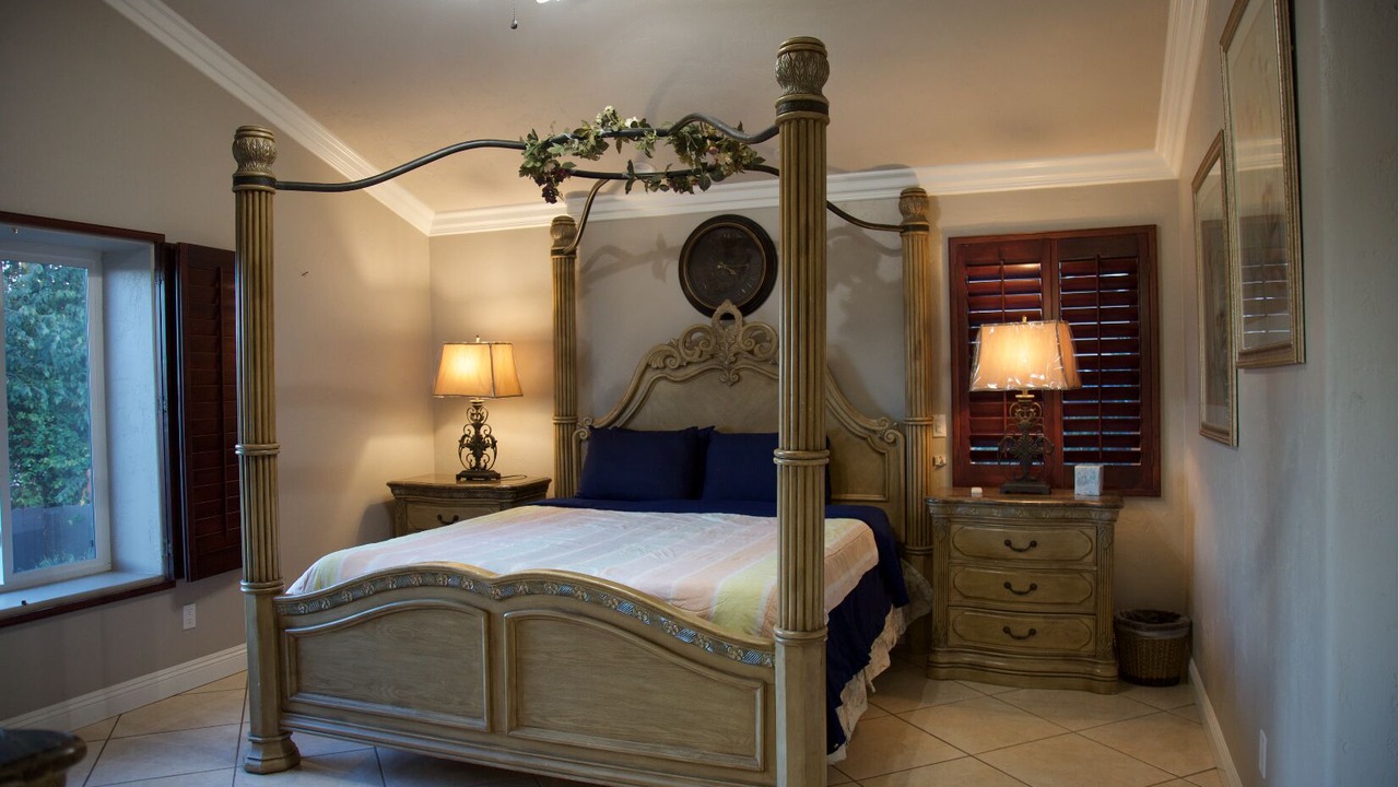 Photo of Bedroom in Vista