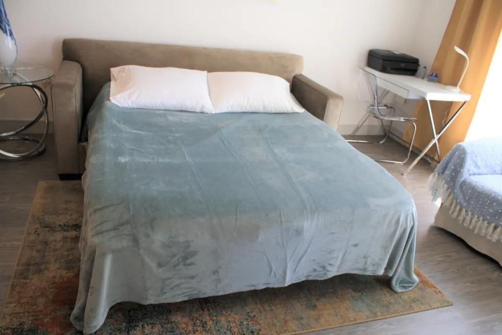 Photo of Bedroom in Santa Ana