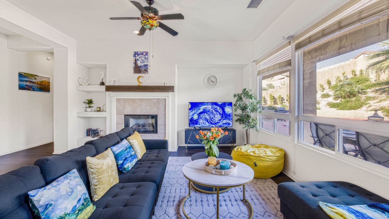 Photo of Livingroom in Desert Hot Springs