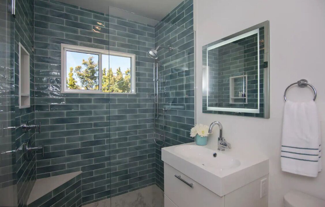 Photo of Bathroom in Ocean Park