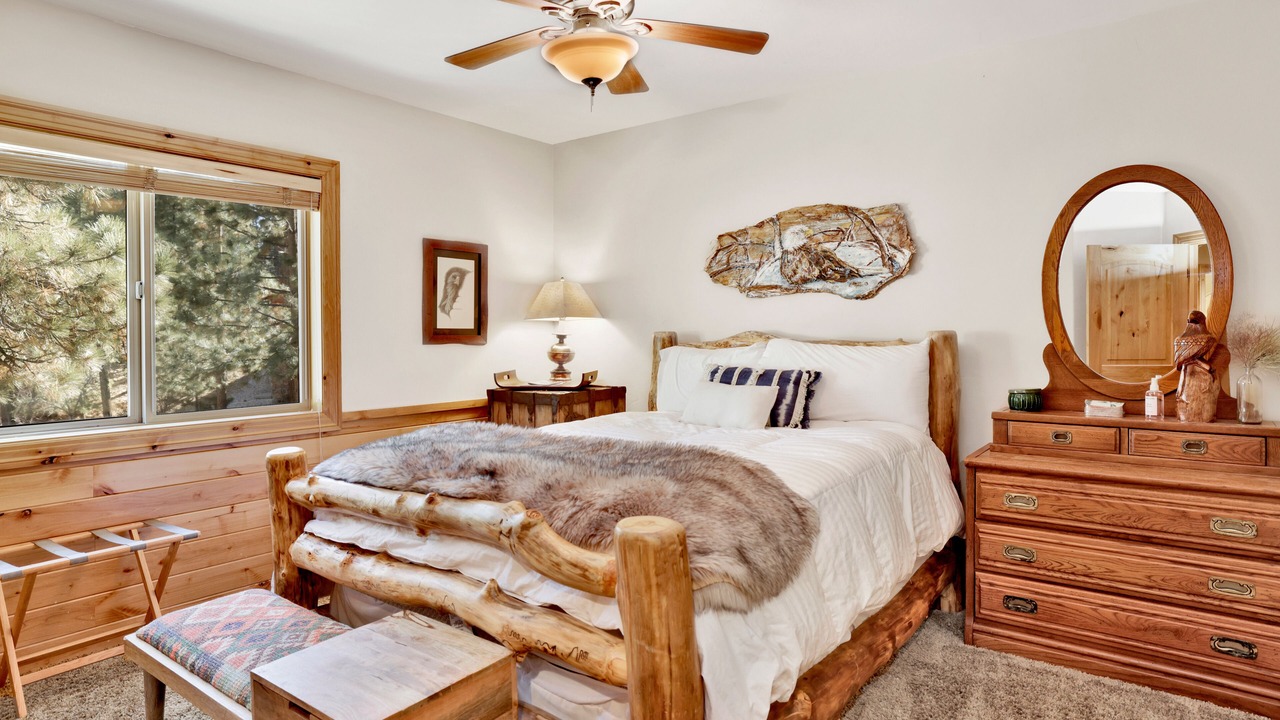 Photo of Bedroom in Eagle Mountain Estates