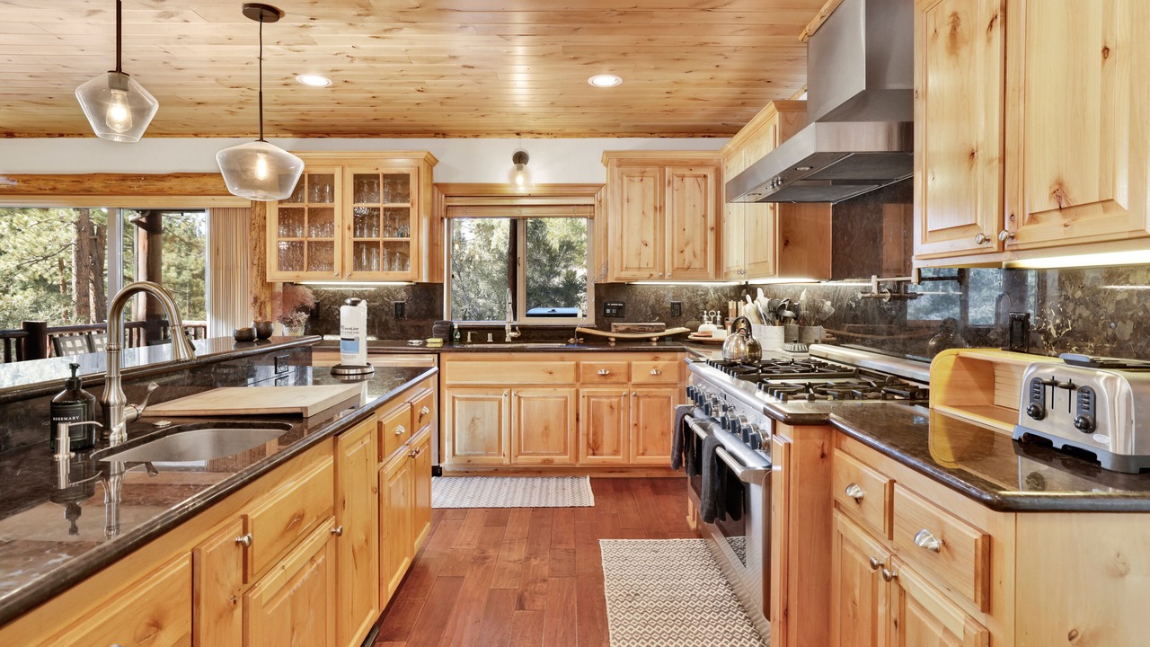 Photo of Kitchen in Eagle Mountain Estates