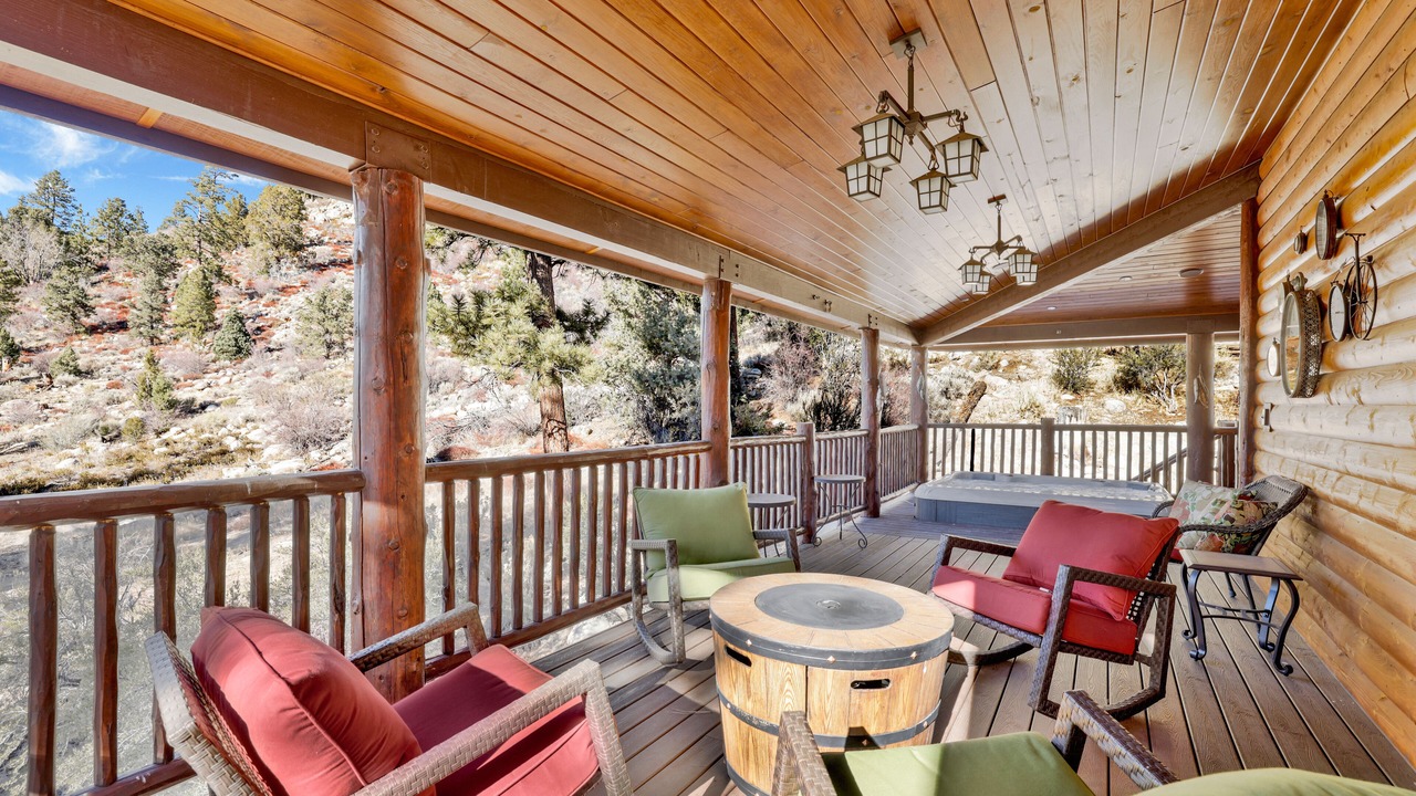 Photo of Outdoor in Eagle Mountain Estates