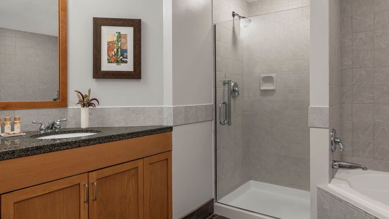 Photo of Bathroom in Lakeside Park
