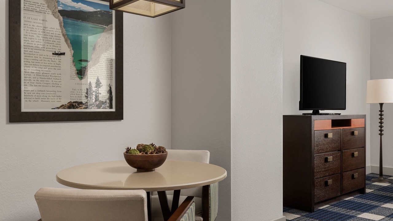 Photo of Bedroom in Lakeside Park