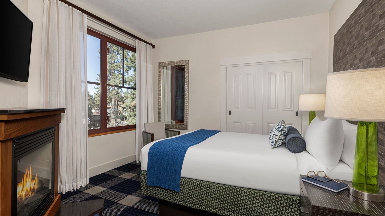 Photo of Bedroom in Lakeside Park