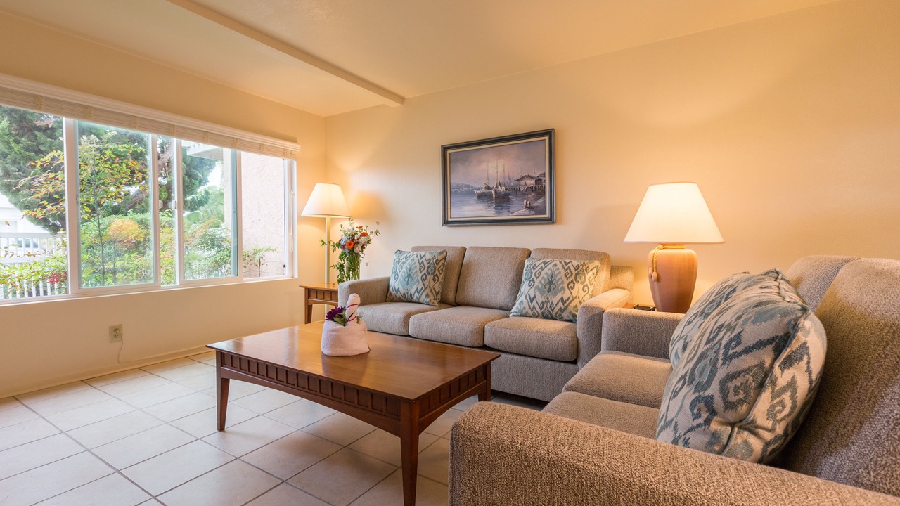 Photo of Livingroom in Oxnard Shores