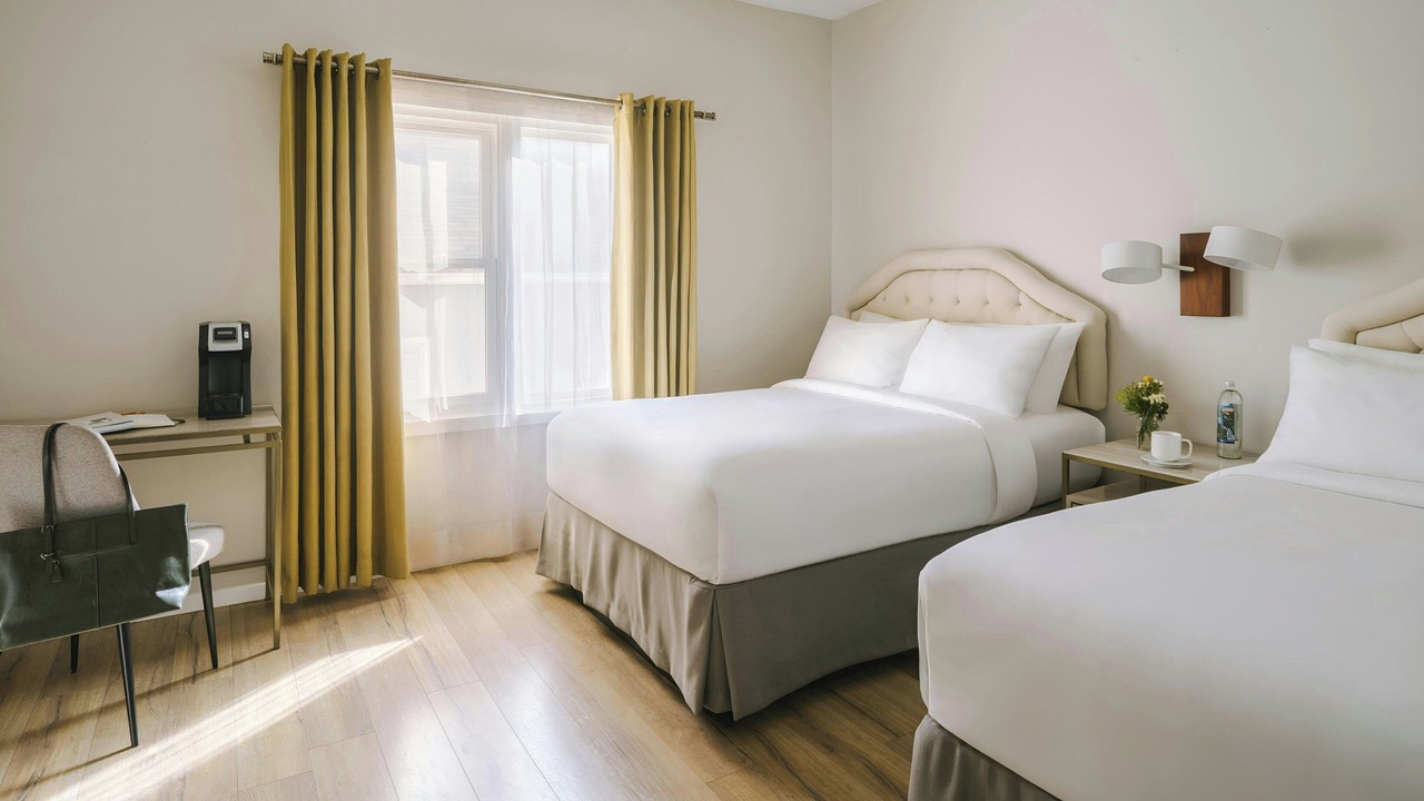 Photo of Bedroom in Beverly Hills