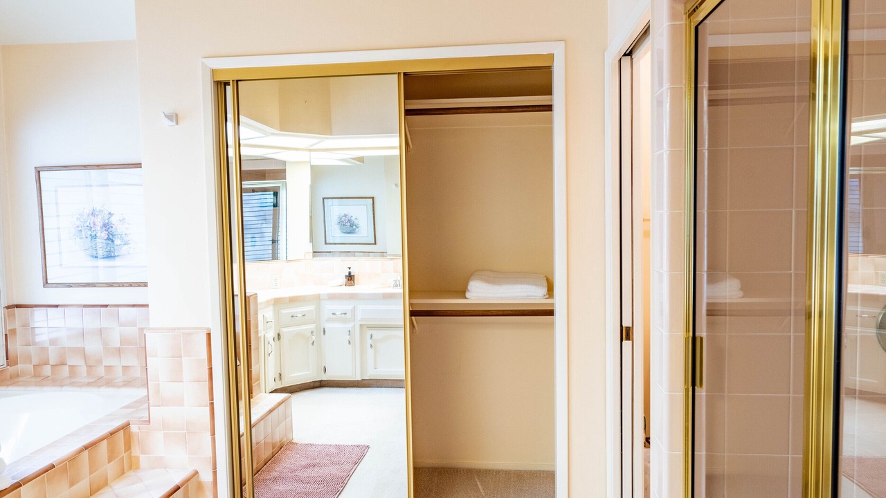 Photo of Bedroom in Greenacres