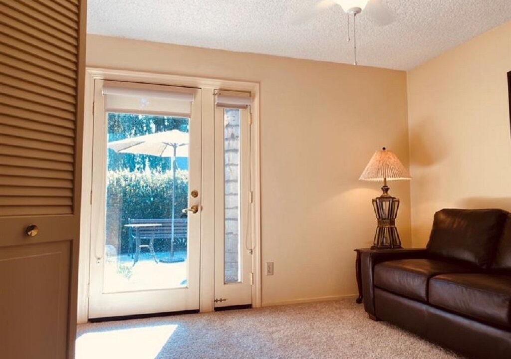 Photo of Livingroom in Greenacres