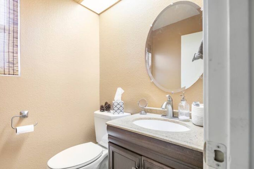 Photo of Bathroom in Mentone