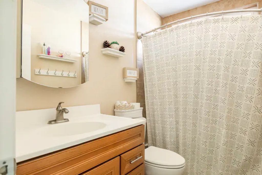 Photo of Bathroom in Mentone