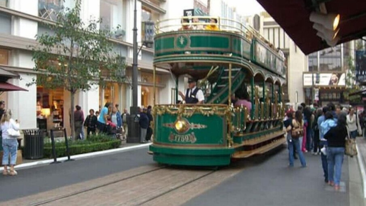 Photo of Others in Carthay Circle