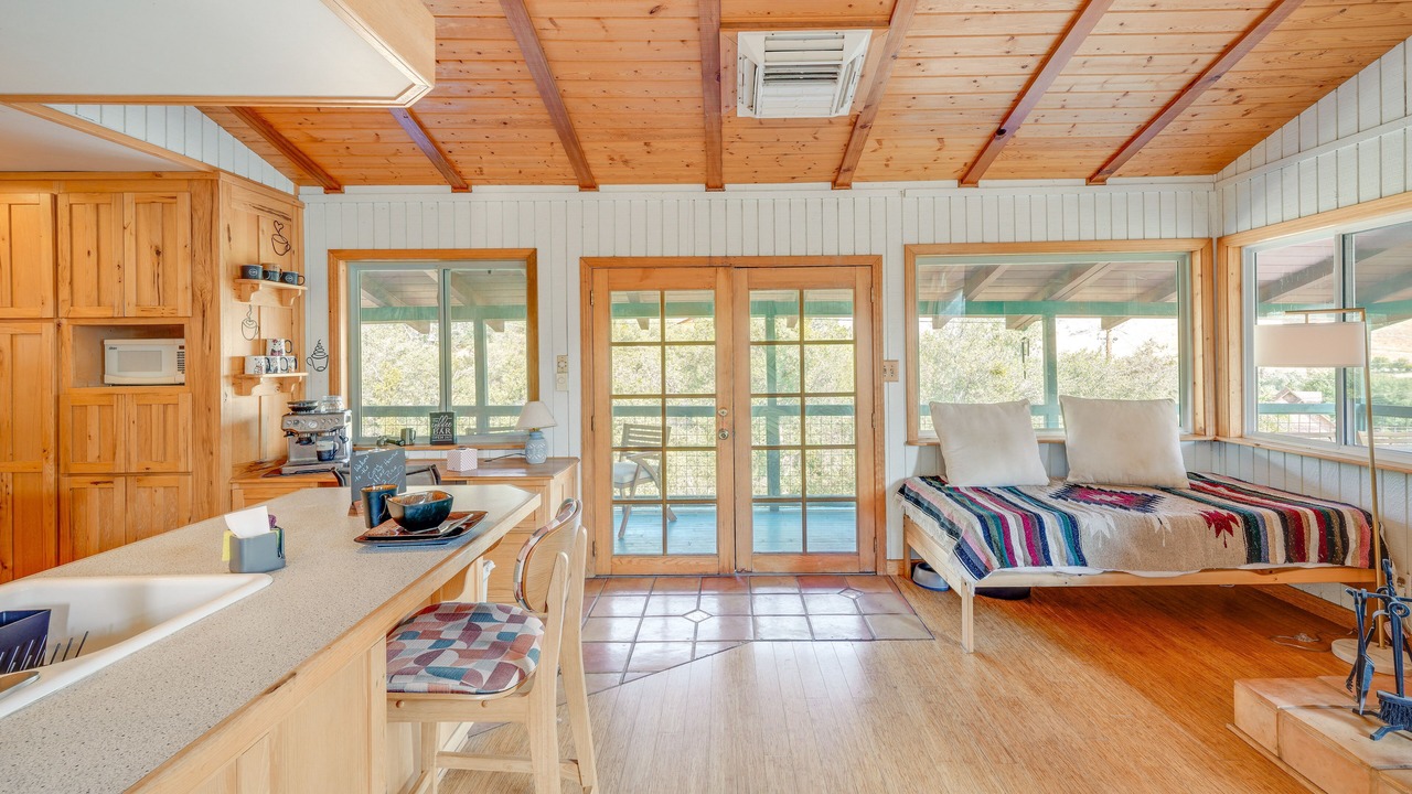 Photo of Bedroom in Kernville