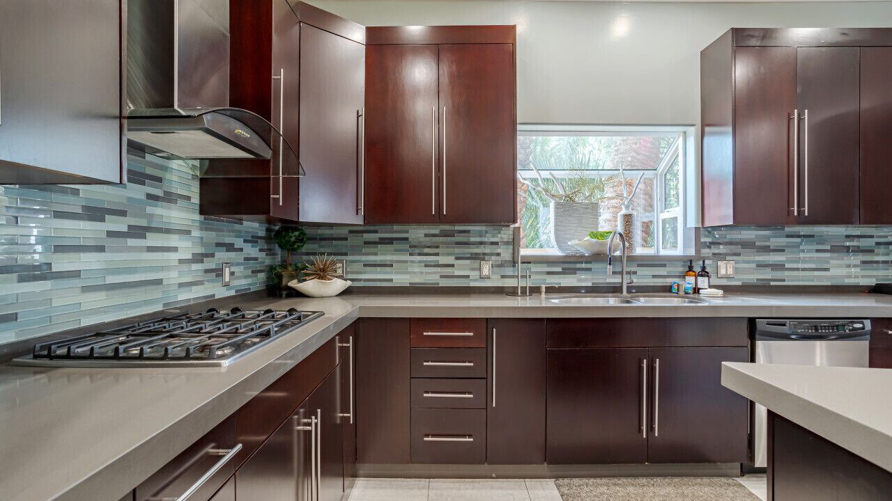 Photo of Kitchen in Valley Glen