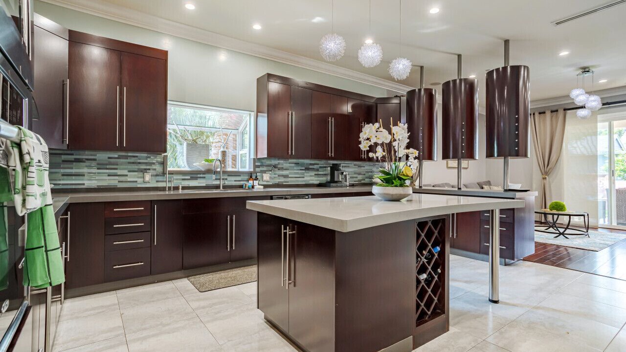 Photo of Kitchen in Valley Glen