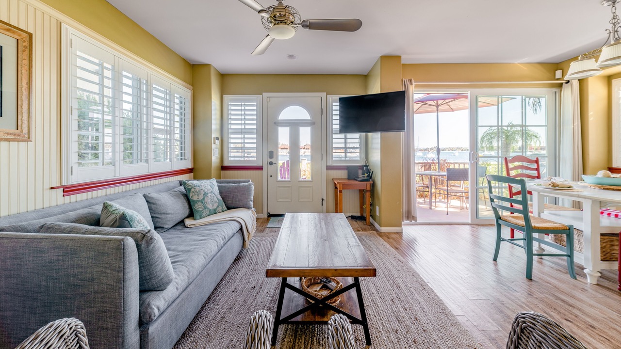 Photo of Livingroom in San Diego