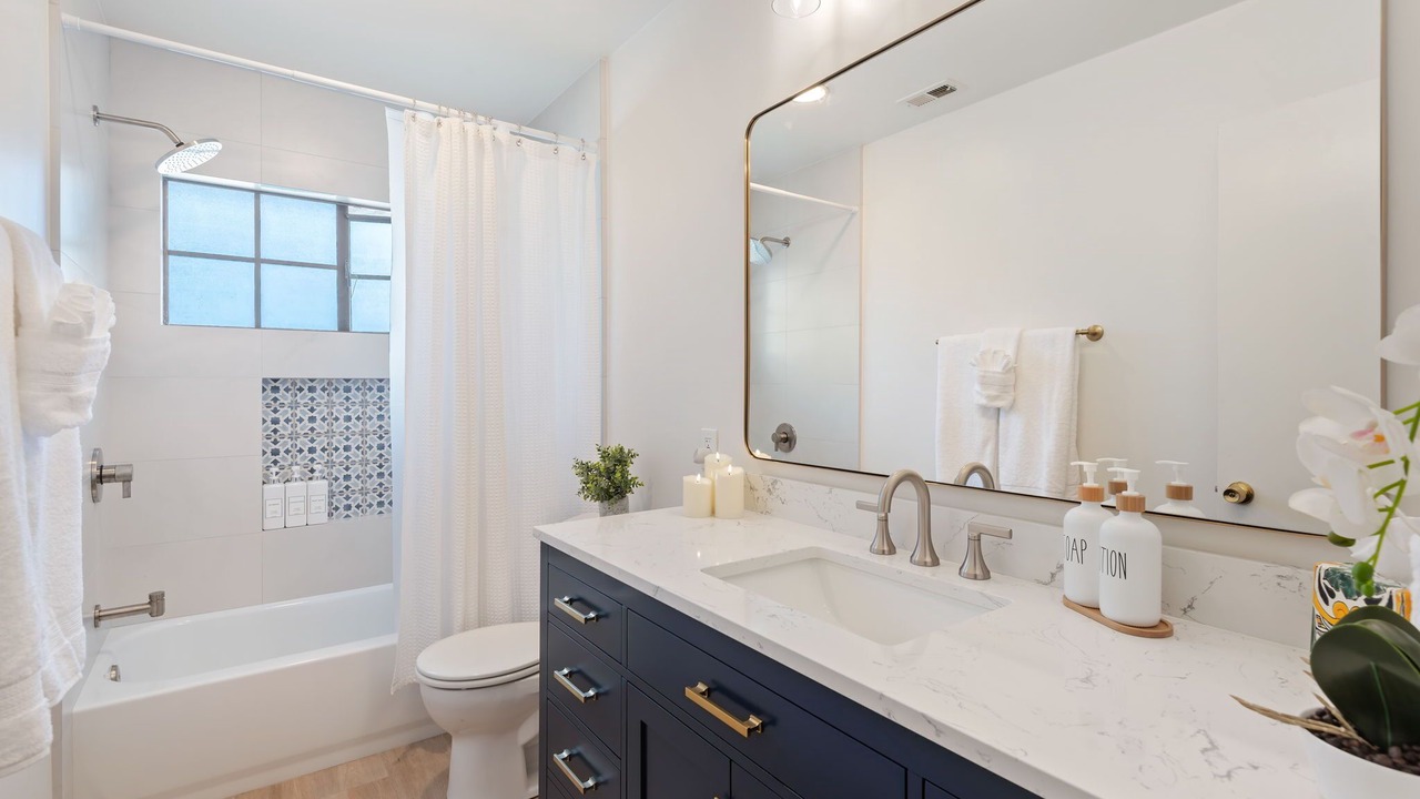 Photo of Bathroom in West Mesa