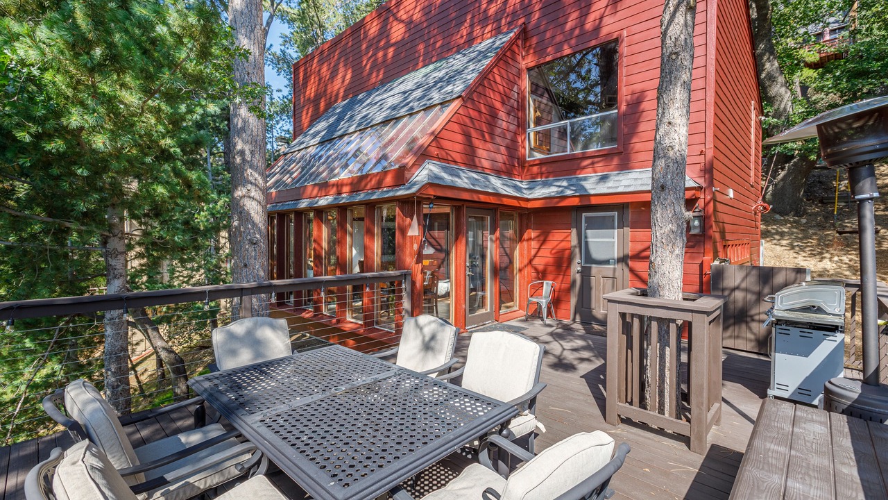 Photo of Outdoor in Lake Arrowhead