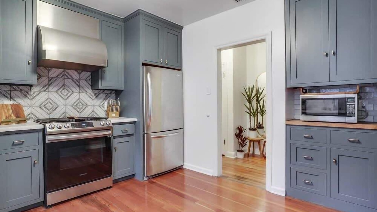 Photo of Kitchen in Greater Wilshire - Hancock Park