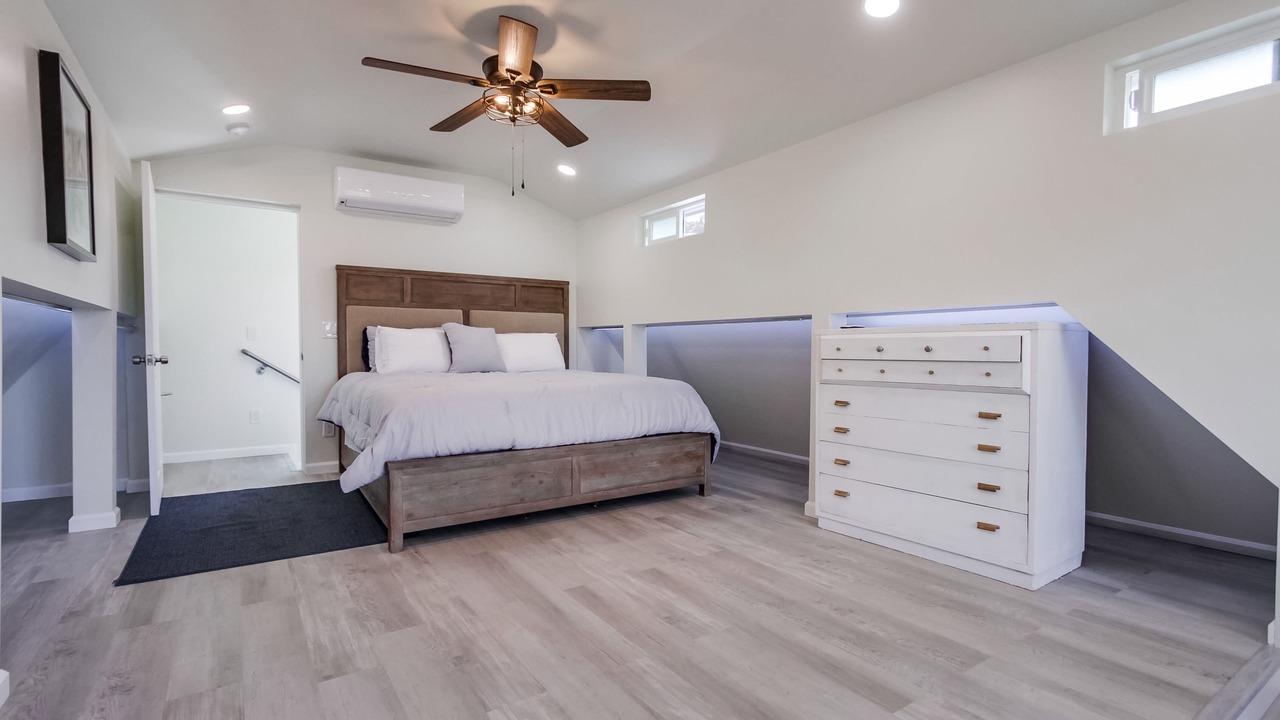 Photo of Bedroom in Vista
