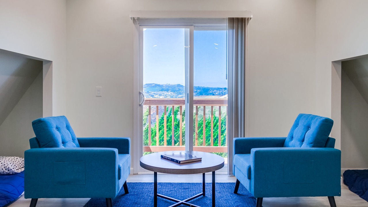 Photo of Livingroom in Vista
