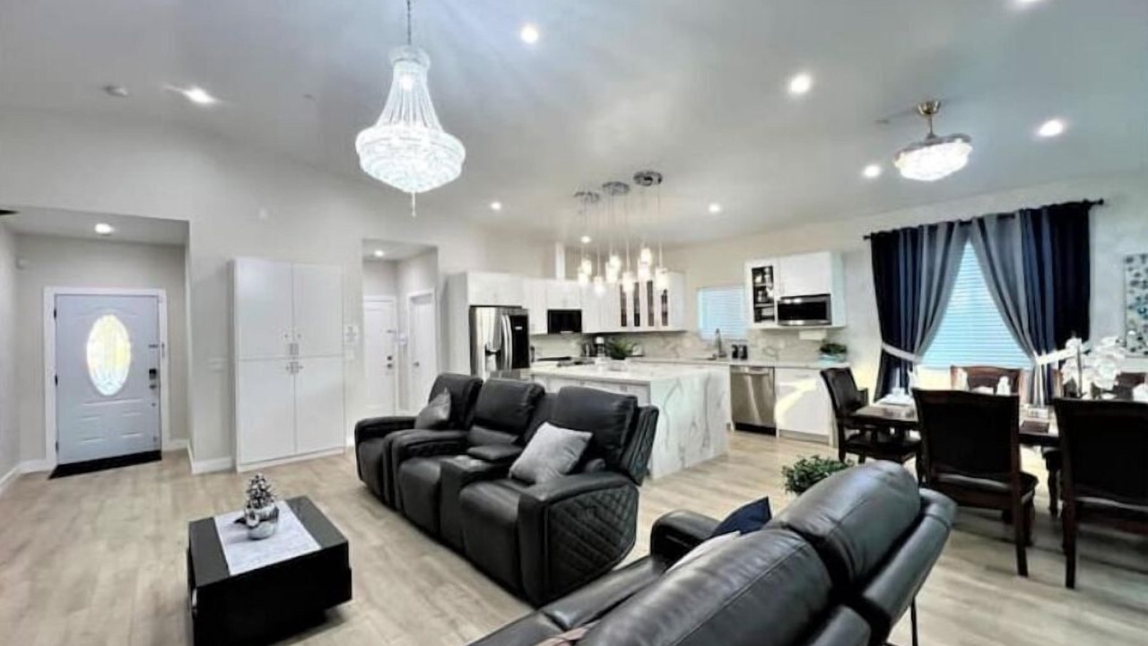 Photo of Livingroom in San Bernardino