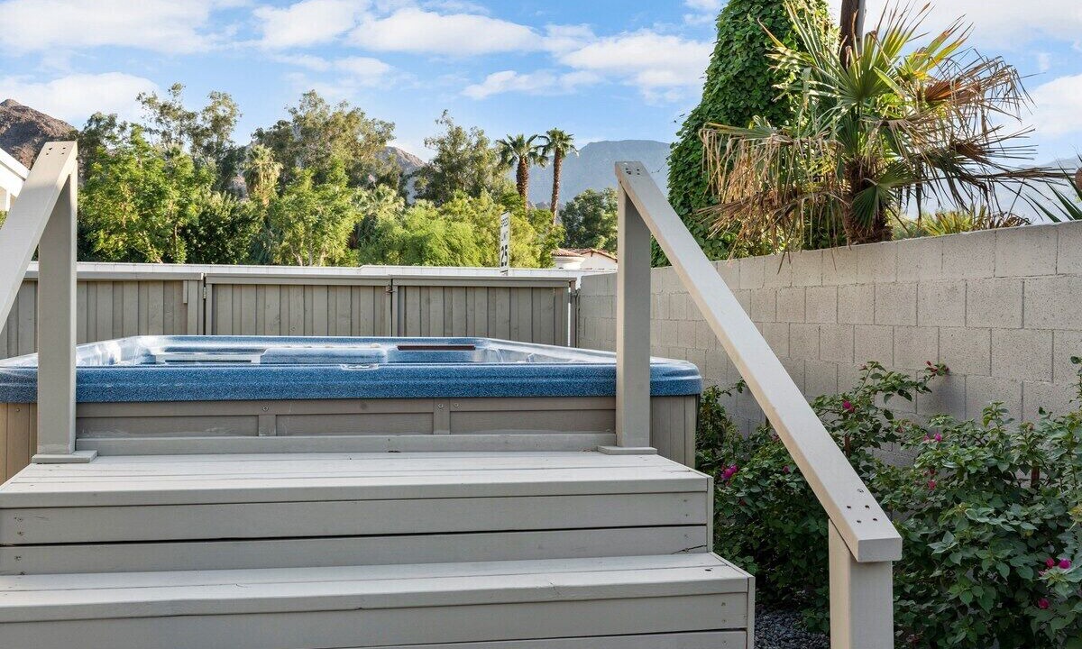 Photo of Outdoor in Desert Club Estates