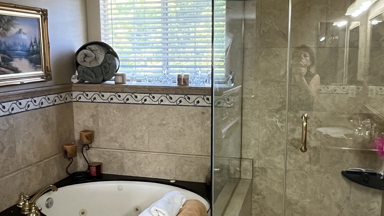 Photo of Bathroom in Sylmar