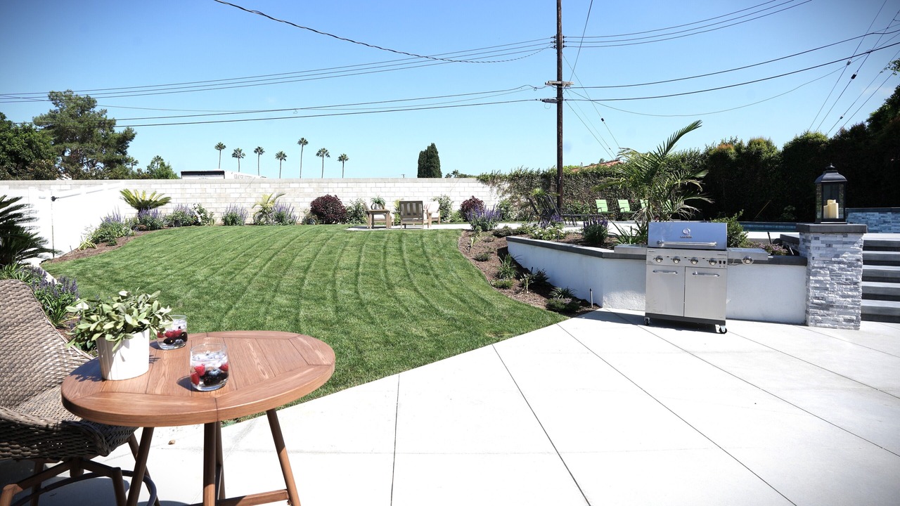 Photo of Outdoor in Orange