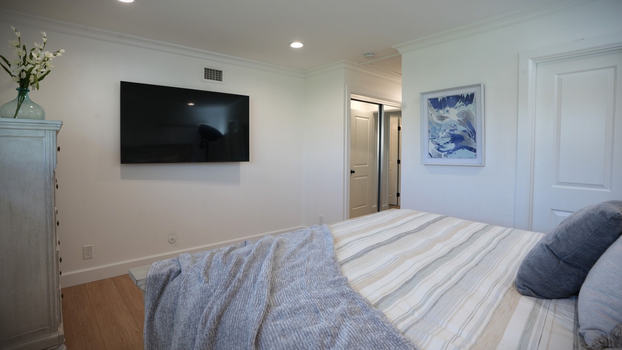 Photo of Bedroom in Orange