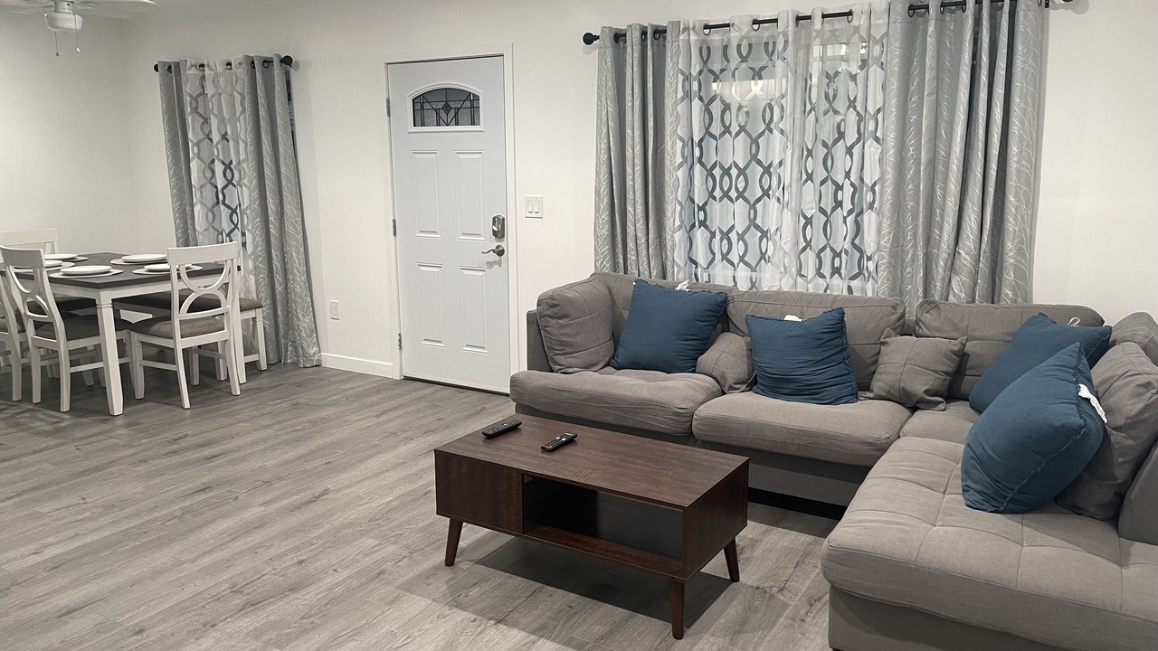 Photo of Livingroom in Azusa