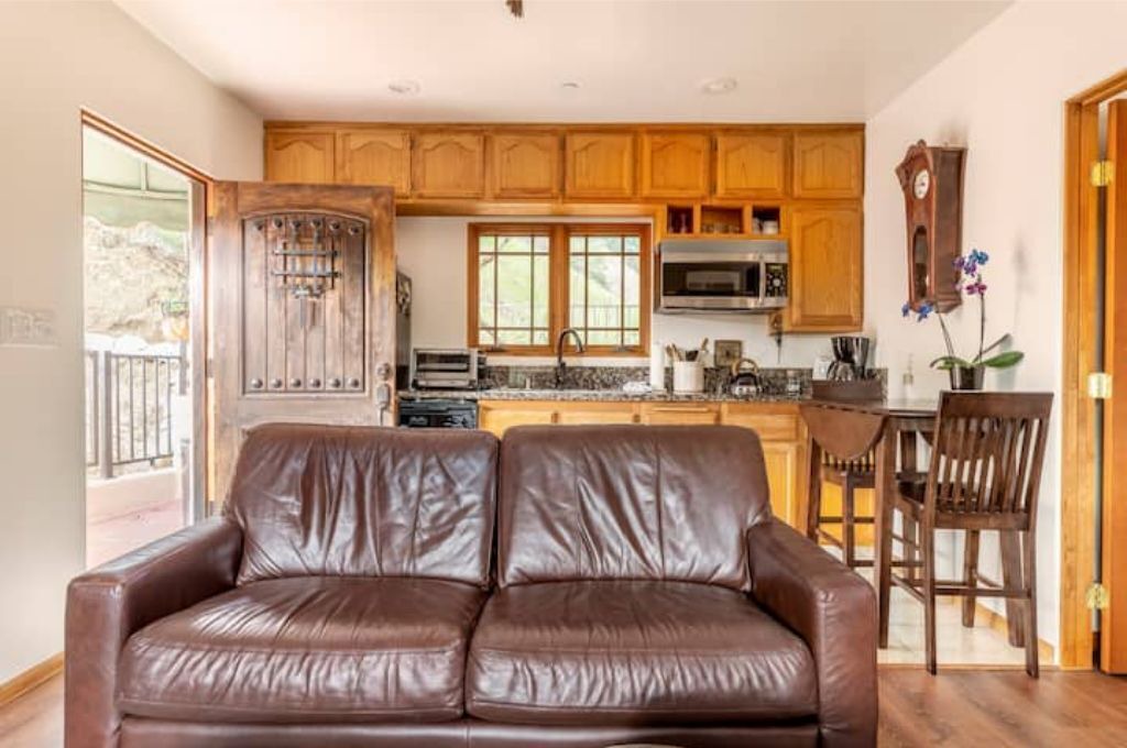 Photo of Livingroom in Verdugo Woodlands