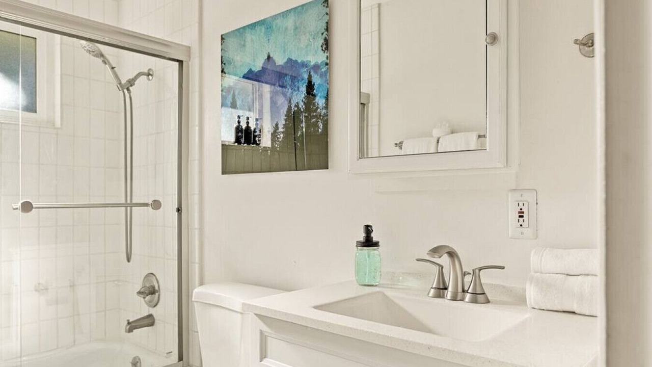 Photo of Bathroom in Fawnskin