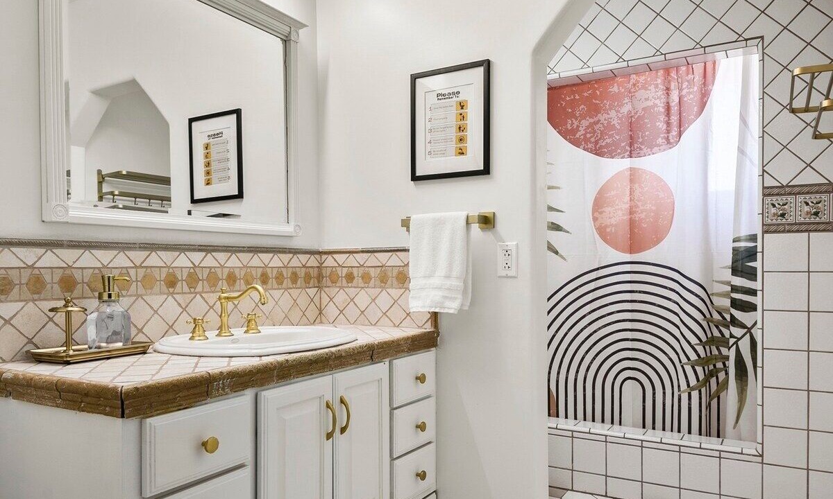 Photo of Bathroom in Hesperia