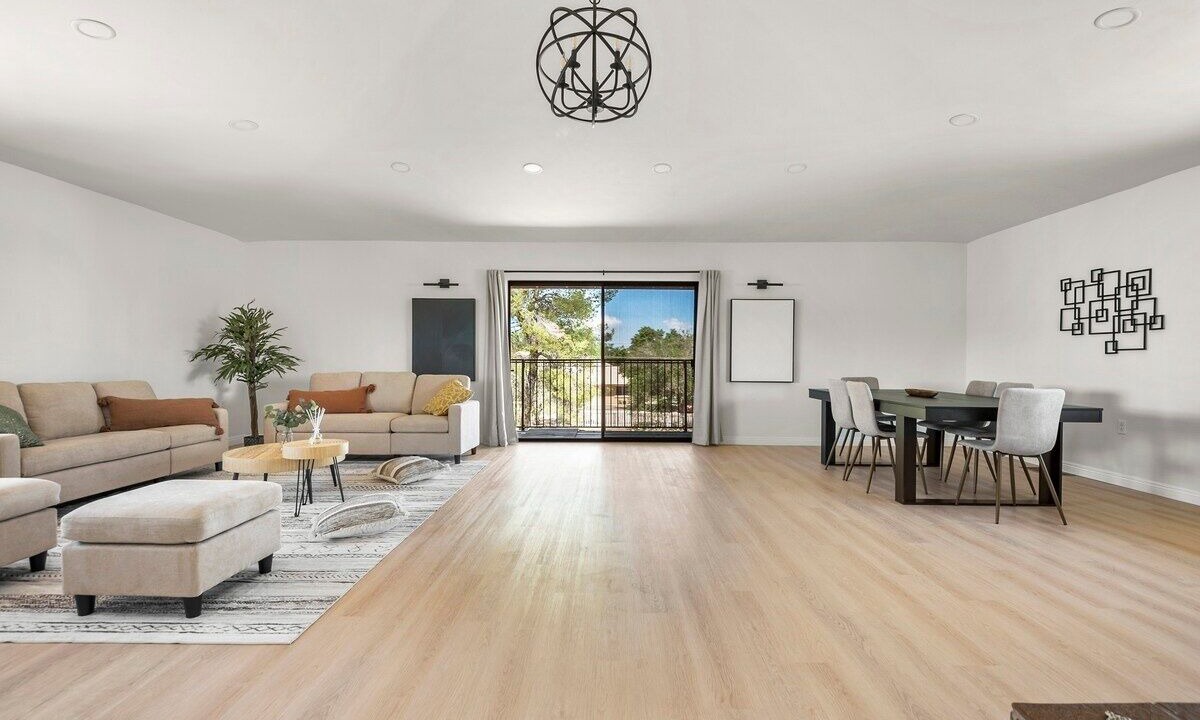 Photo of Livingroom in Hesperia