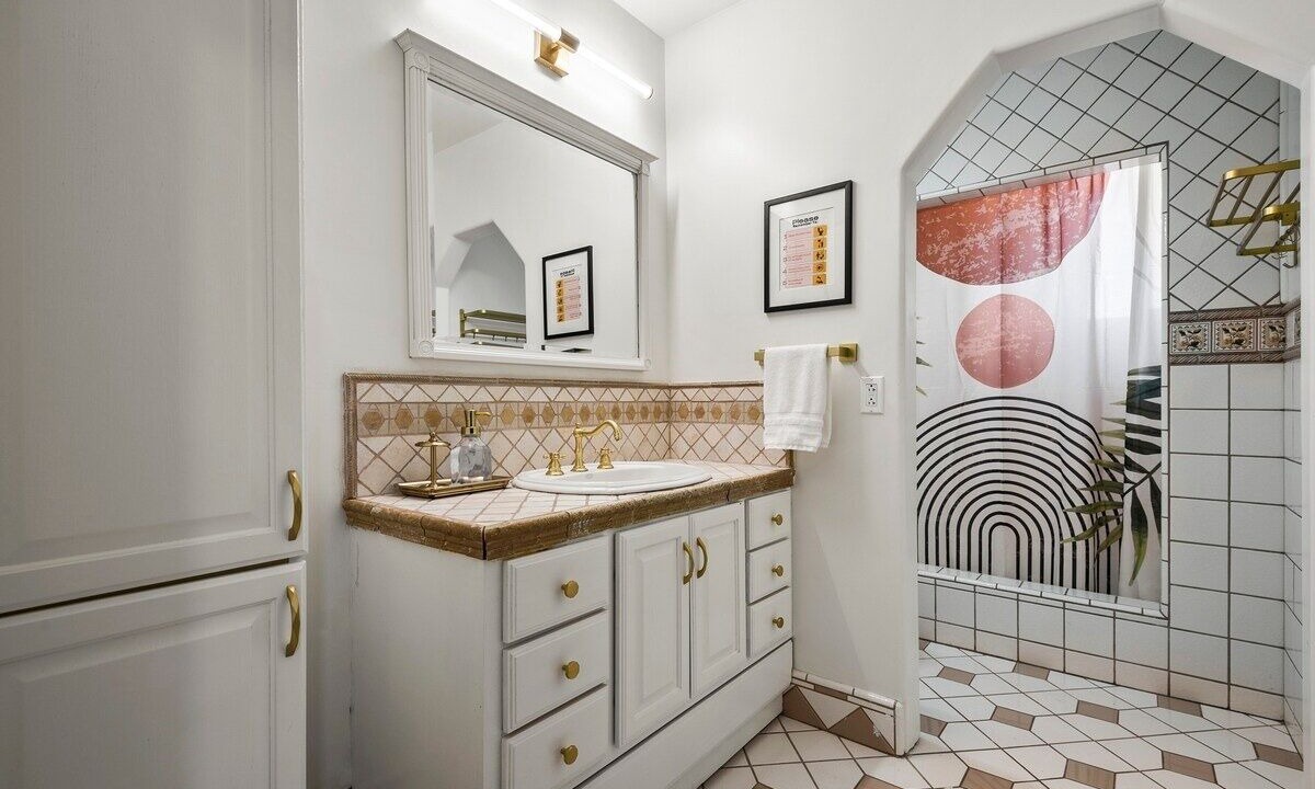 Photo of Bathroom in Hesperia
