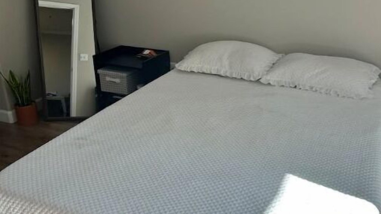 Photo of Bedroom in Saranap