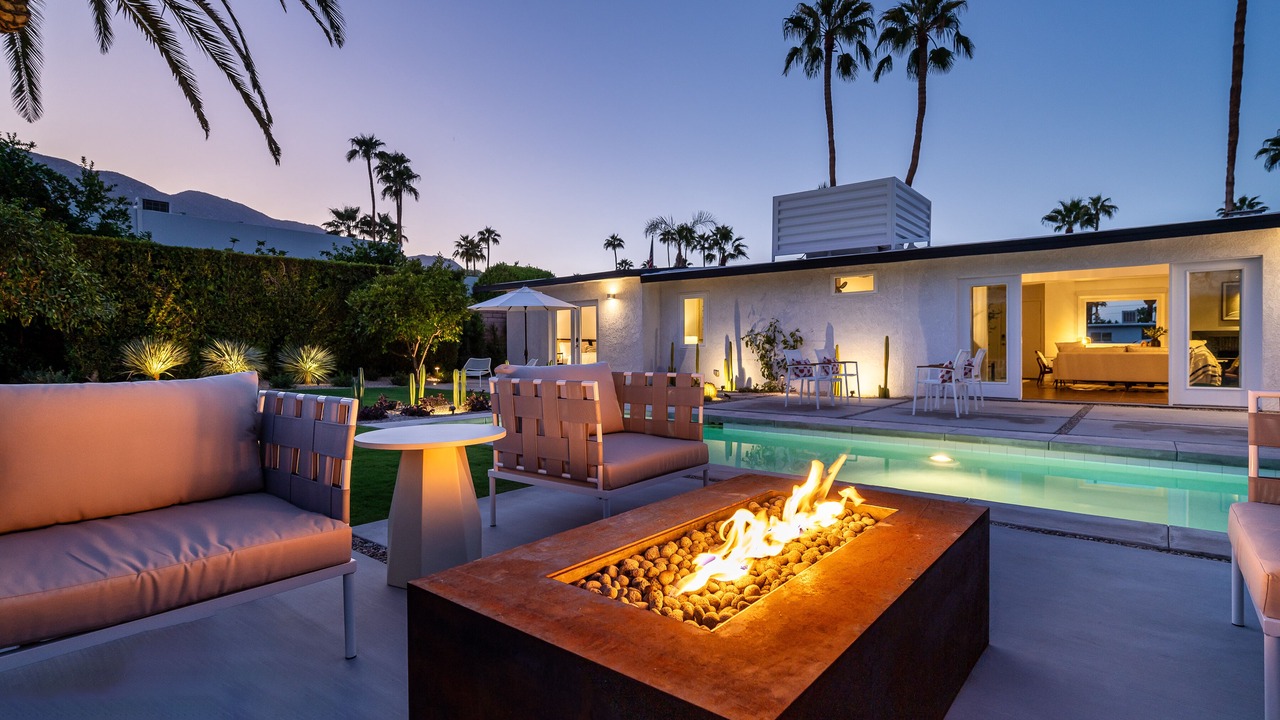 Photo of Patio Balcony in Warm Sands
