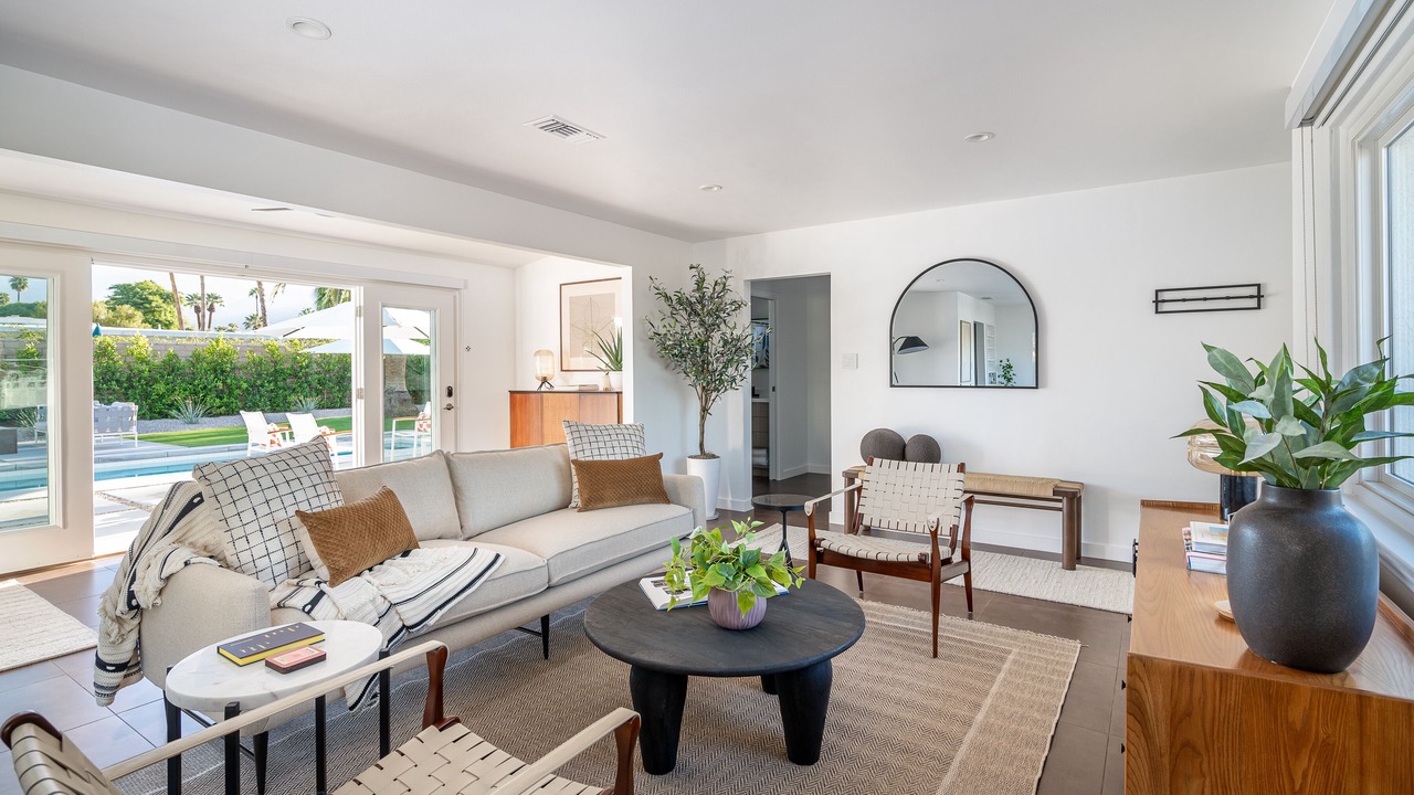 Photo of Livingroom in Warm Sands