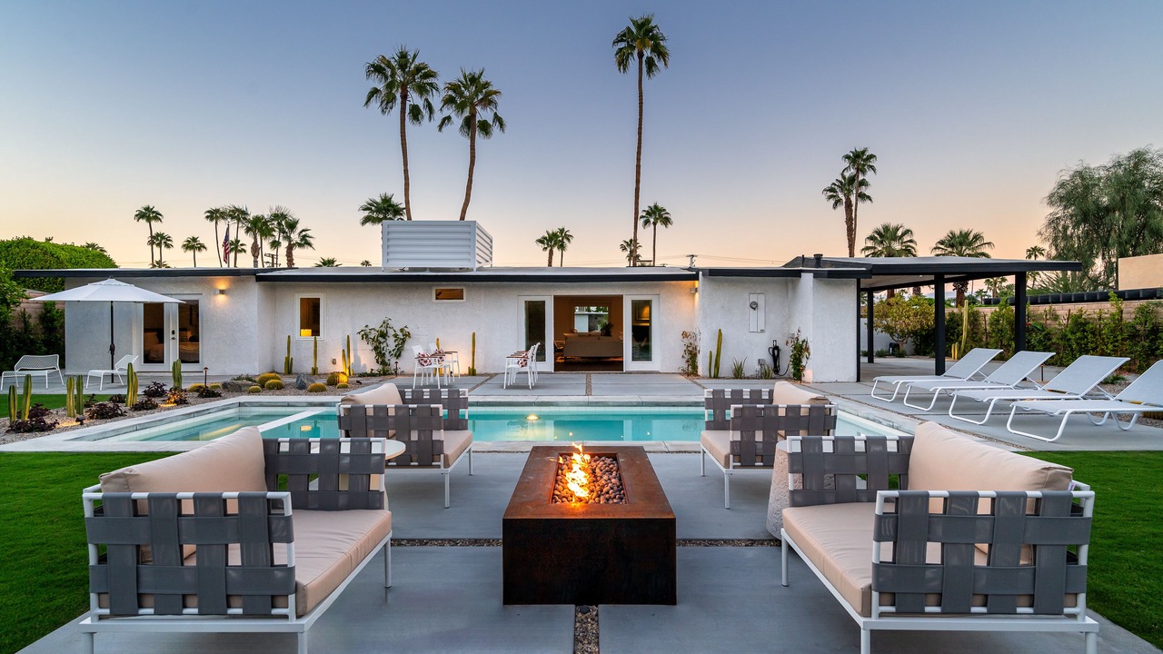 Photo of Outdoor in Warm Sands