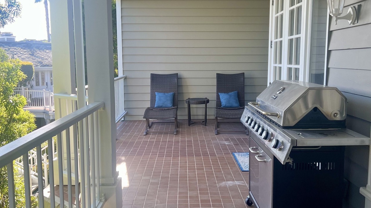 Photo of Outdoor in Lantern Bay Estates