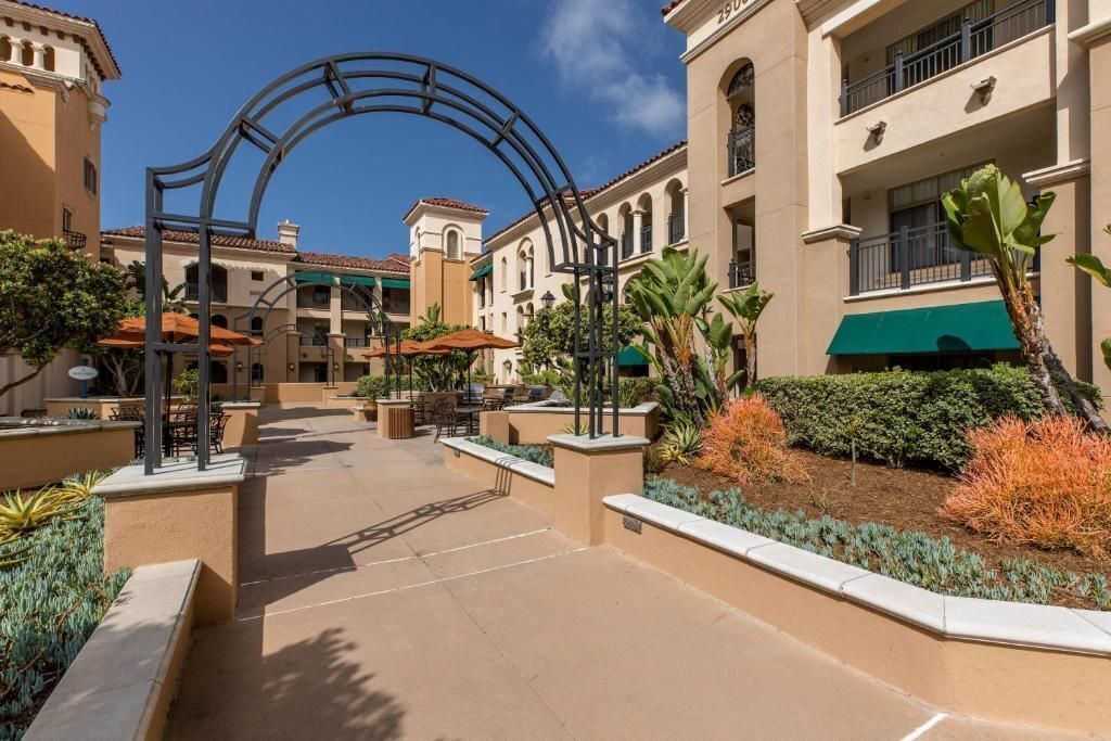 Photo of Patio Balcony in Newport Coast