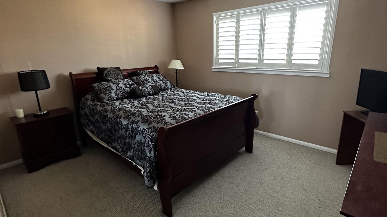 Photo of Bedroom in Harbor