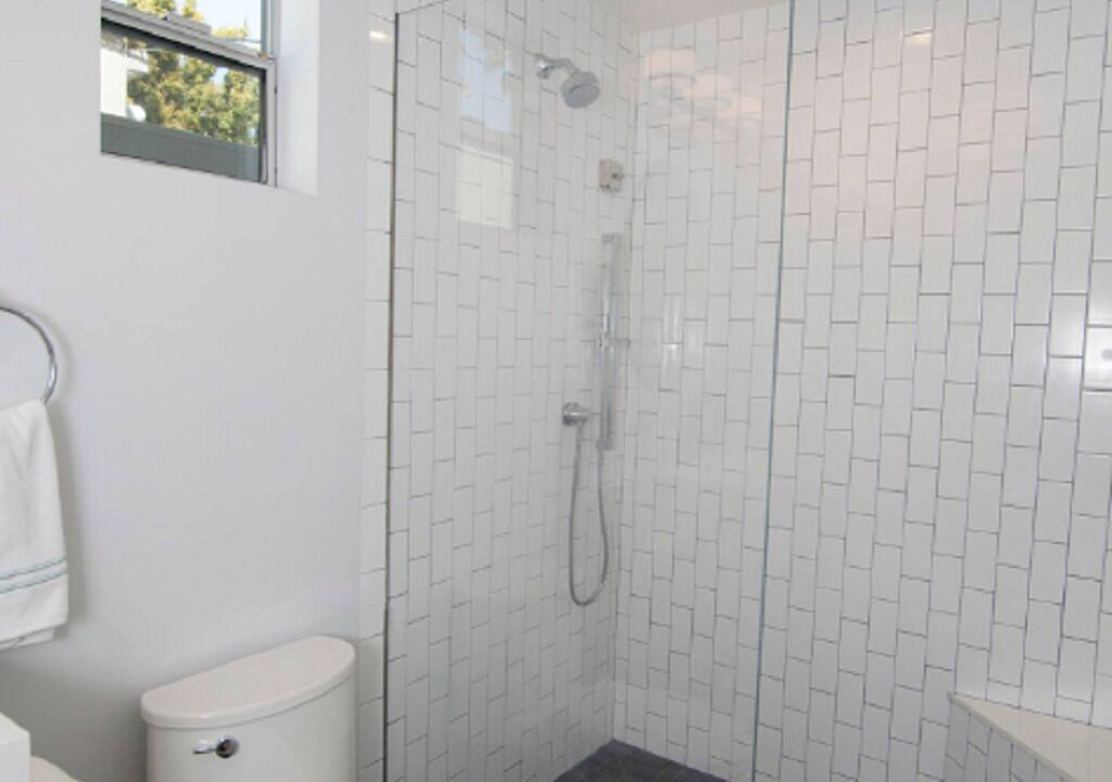 Photo of Bathroom in Ocean Park
