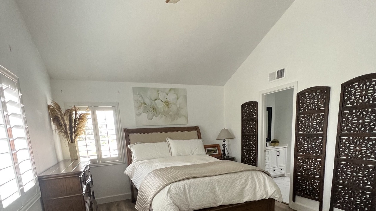 Photo of Bedroom in Tierrasanta