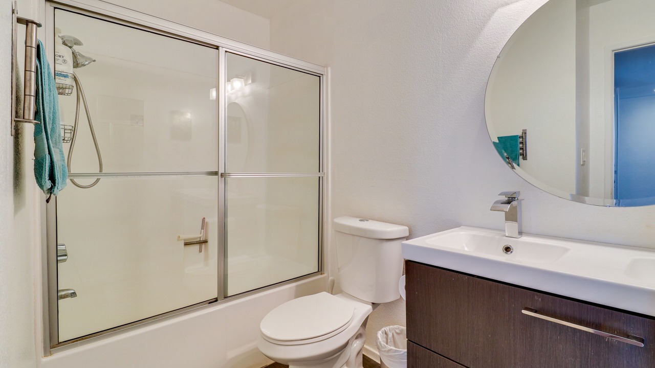 Photo of Bathroom in Granada Hills South